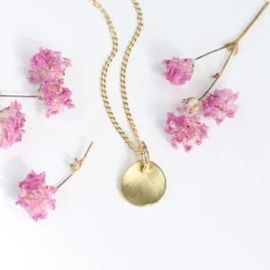 18ct Gold Mini Flower Petal Pendant and Chain
