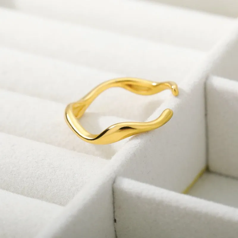 316L Stainless Steel Simple Fashion Weave Golden Ring For Women