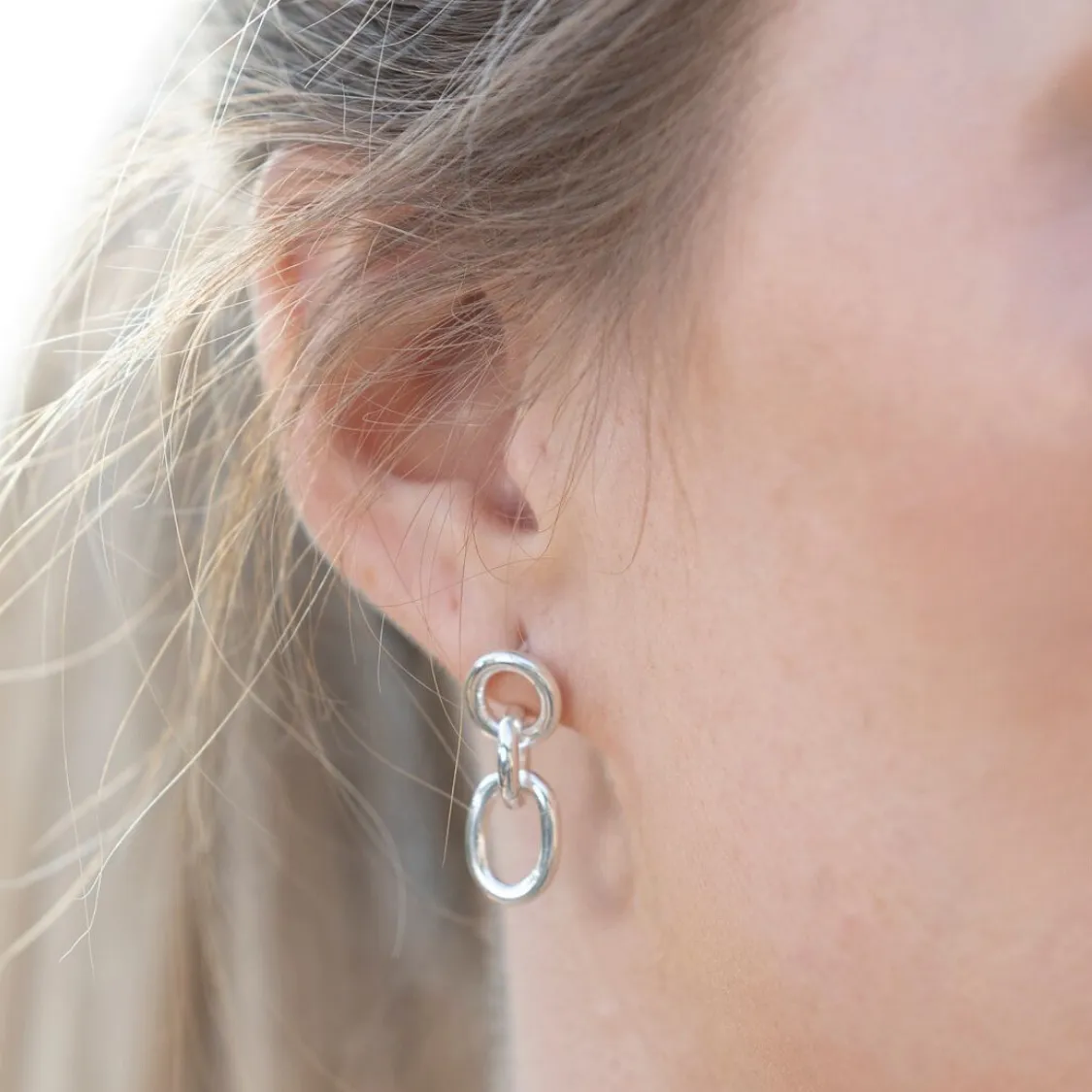 Bijoux Triple Link Earrings