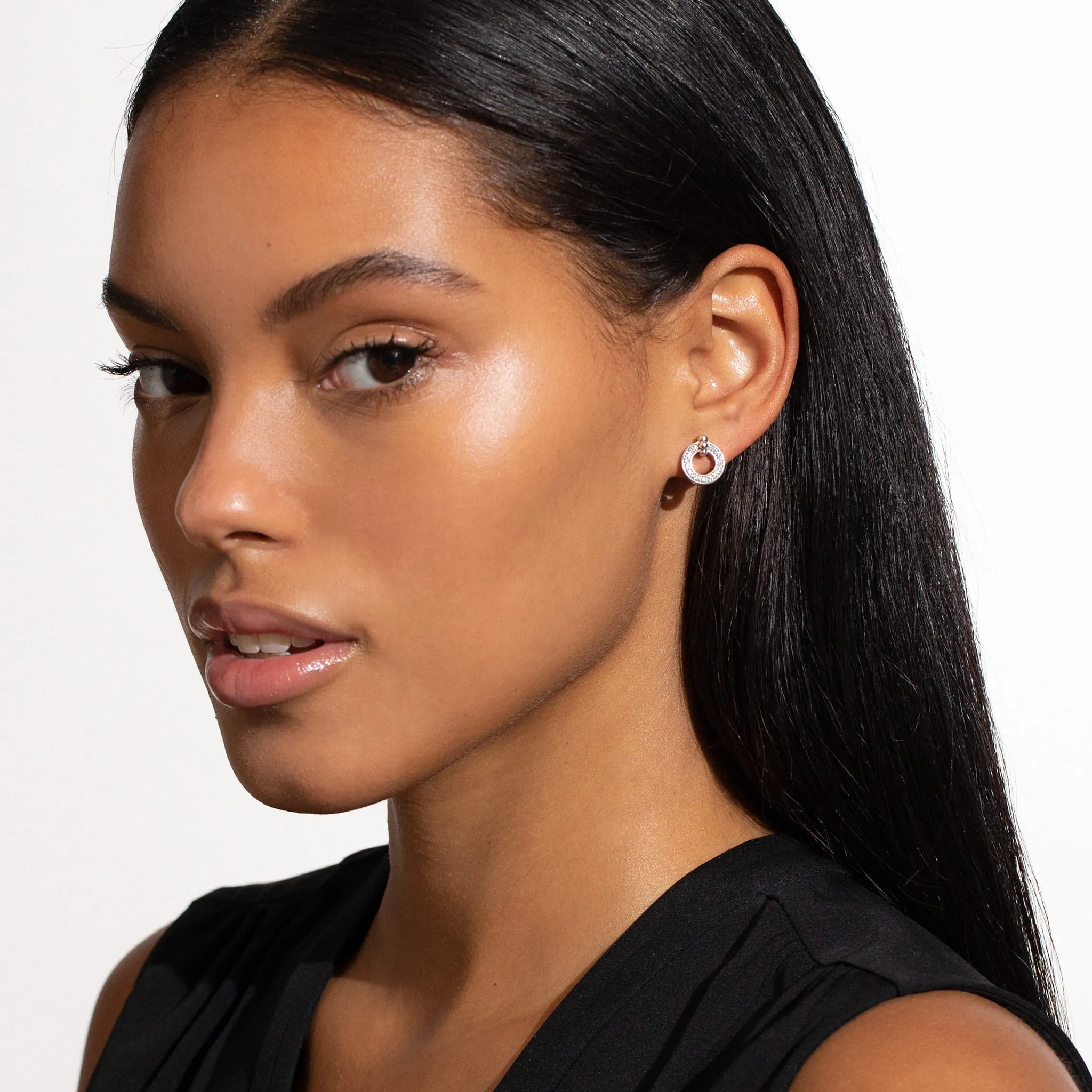 Caviar Spark Circle Diamond Stud Earrings