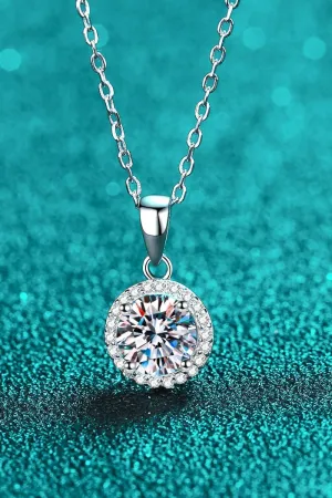 Charming 1 Carat Moissanite Round Pendant Necklace