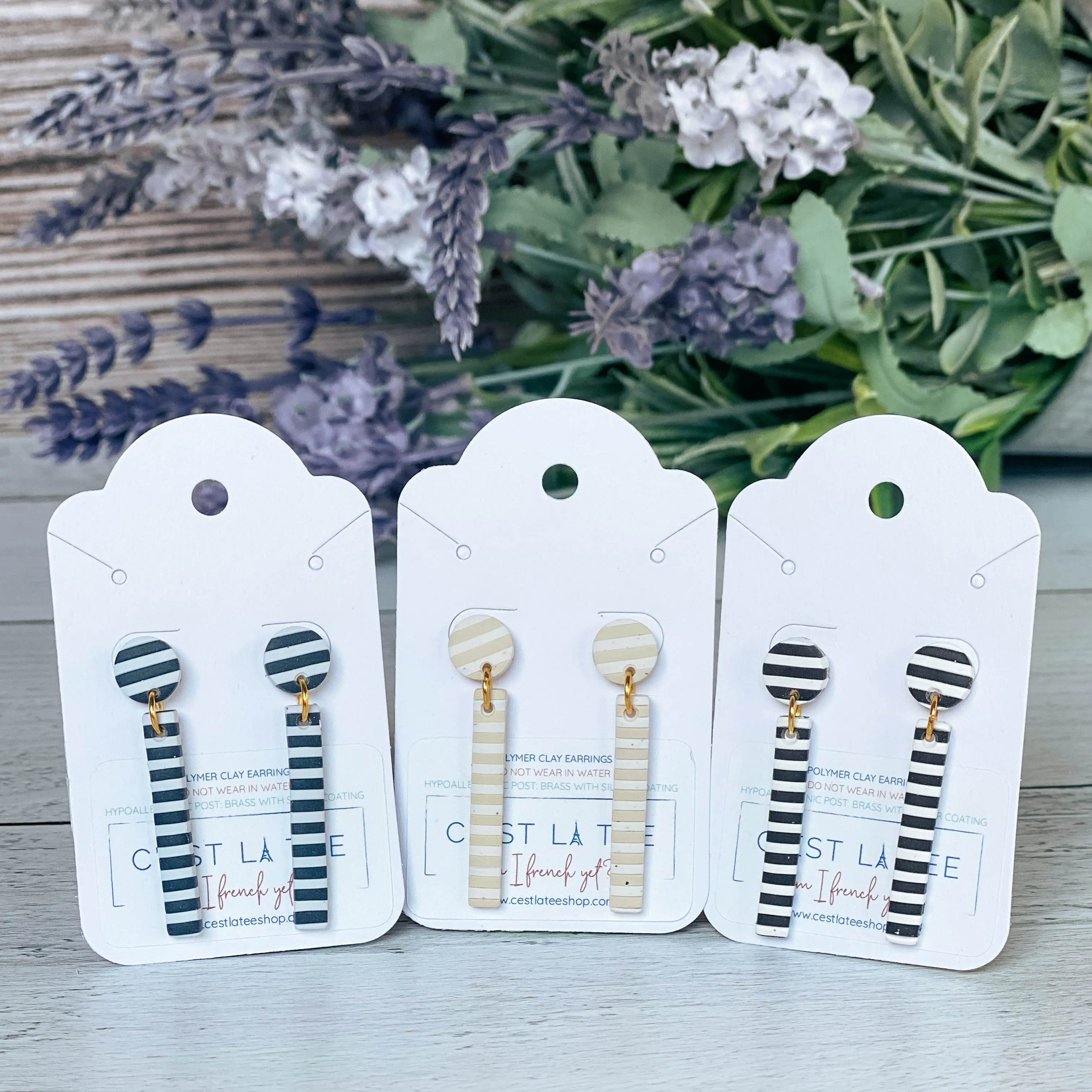 Chic and Timeless French Accessories Gift Set