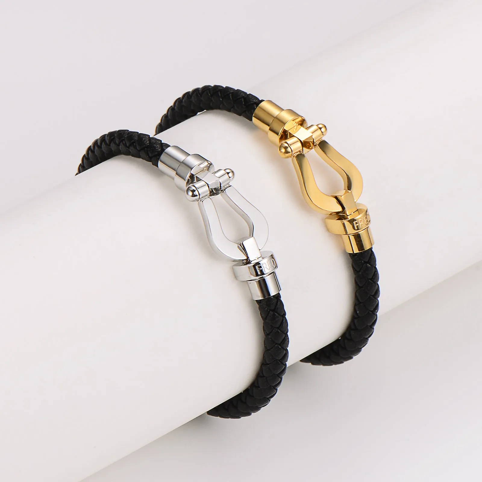 Couple Versatile Checkered Stripe Hollow Geometric Leather Bangles