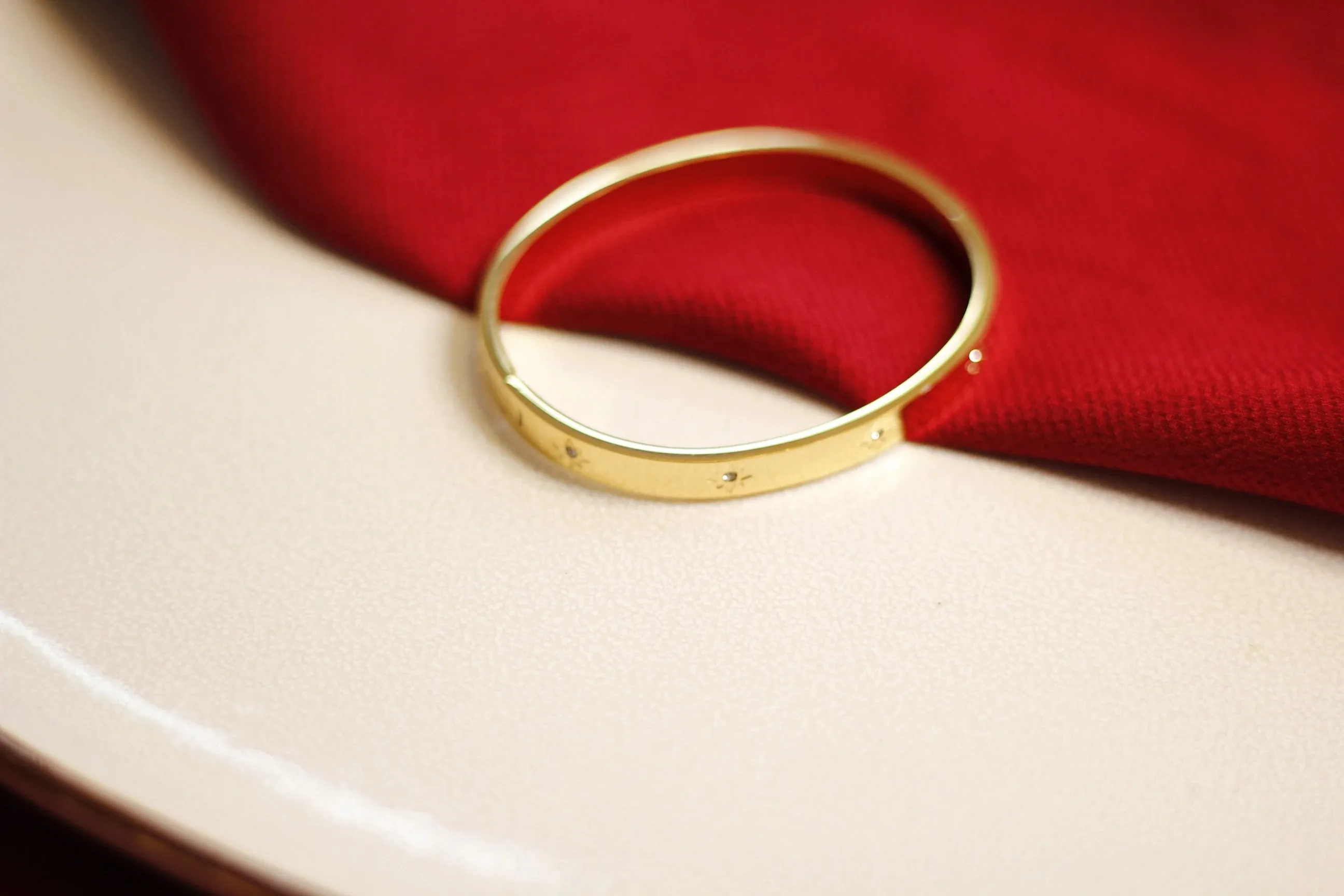 Cubic Zirconia Gold Bangles Bracelets for Women