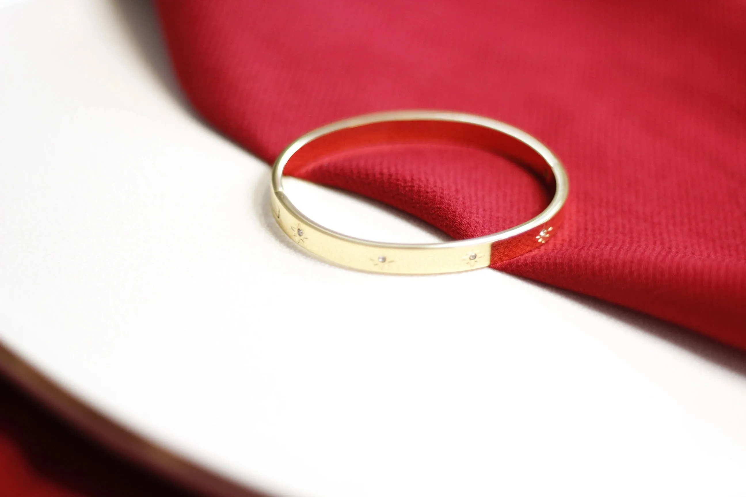 Cubic Zirconia Gold Bangles Bracelets for Women