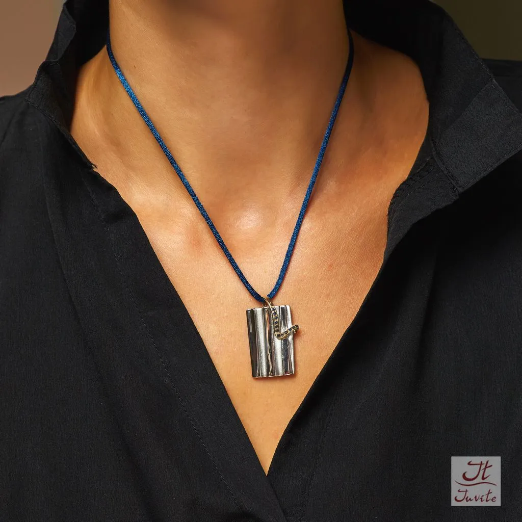 Curtain Vibe Sterling Silver Pendant