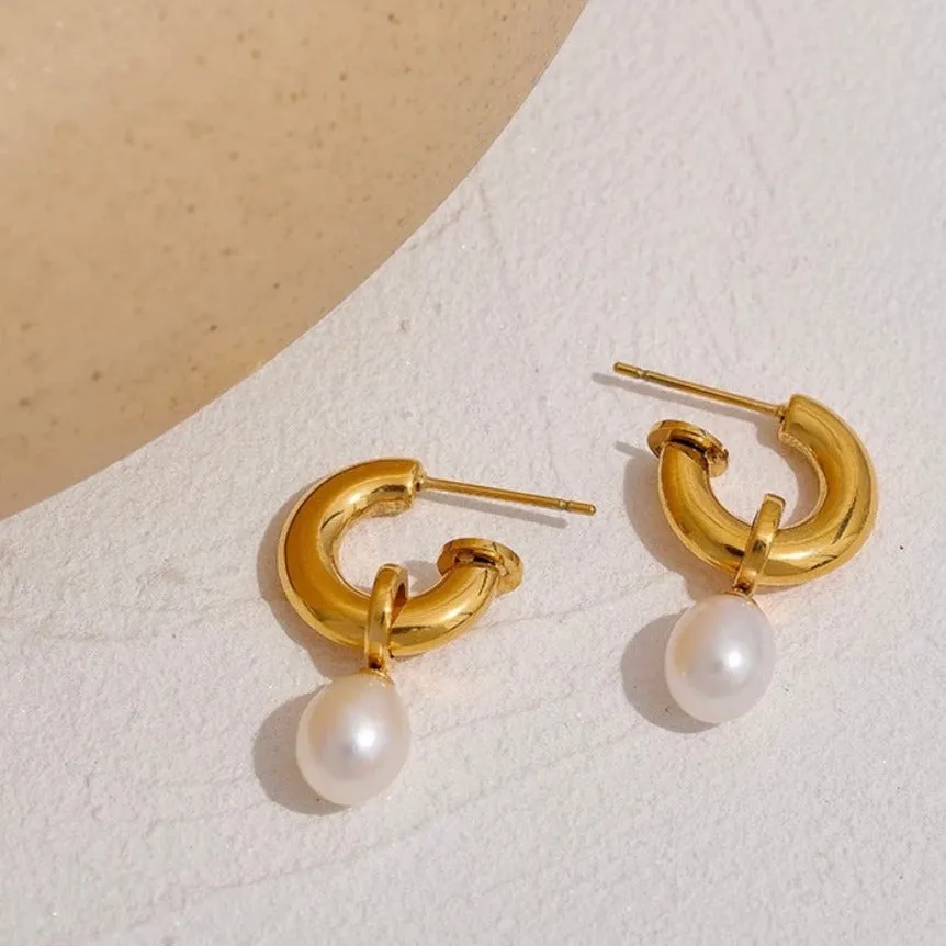 Delphine Hoops
