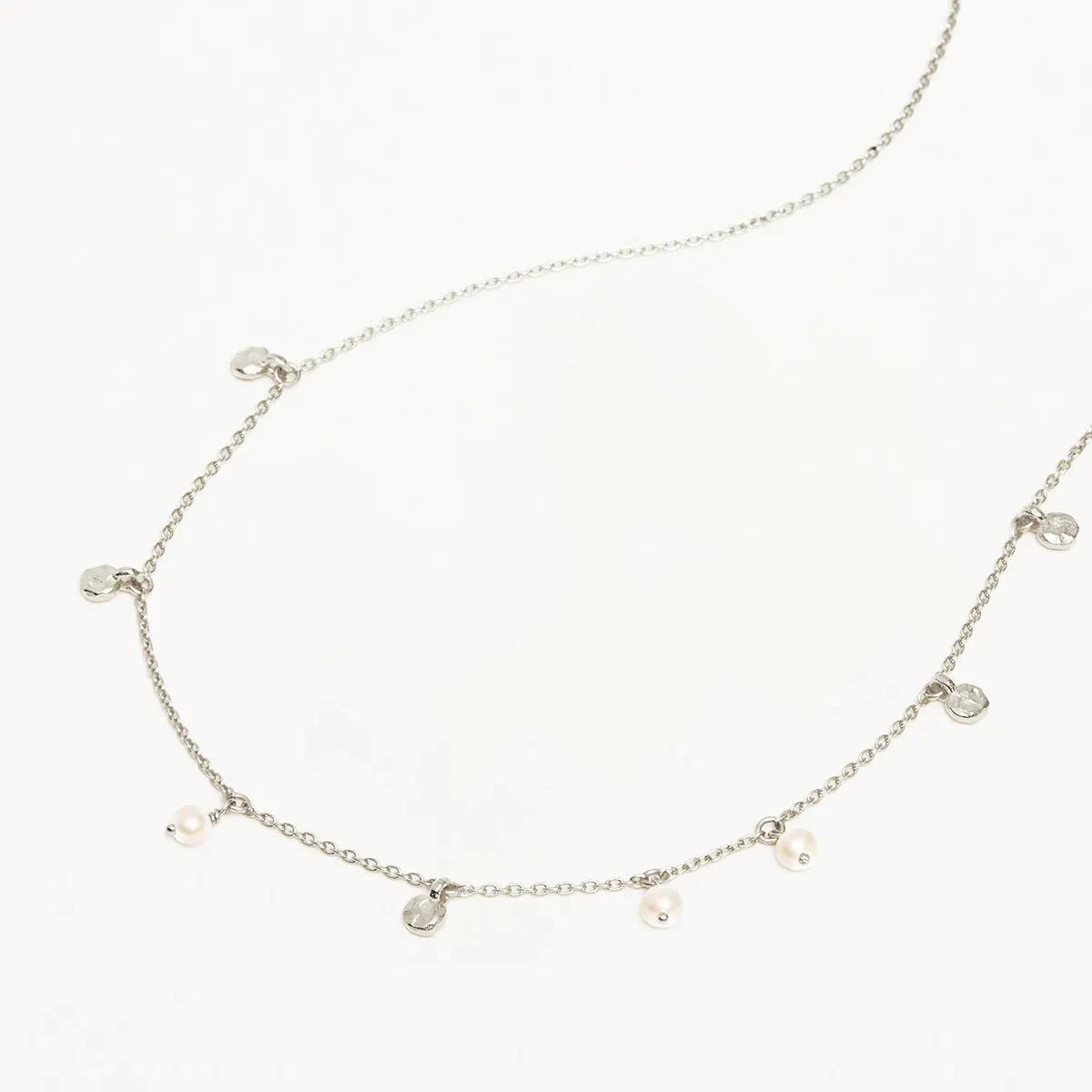 Endless Grace Pearl Choker