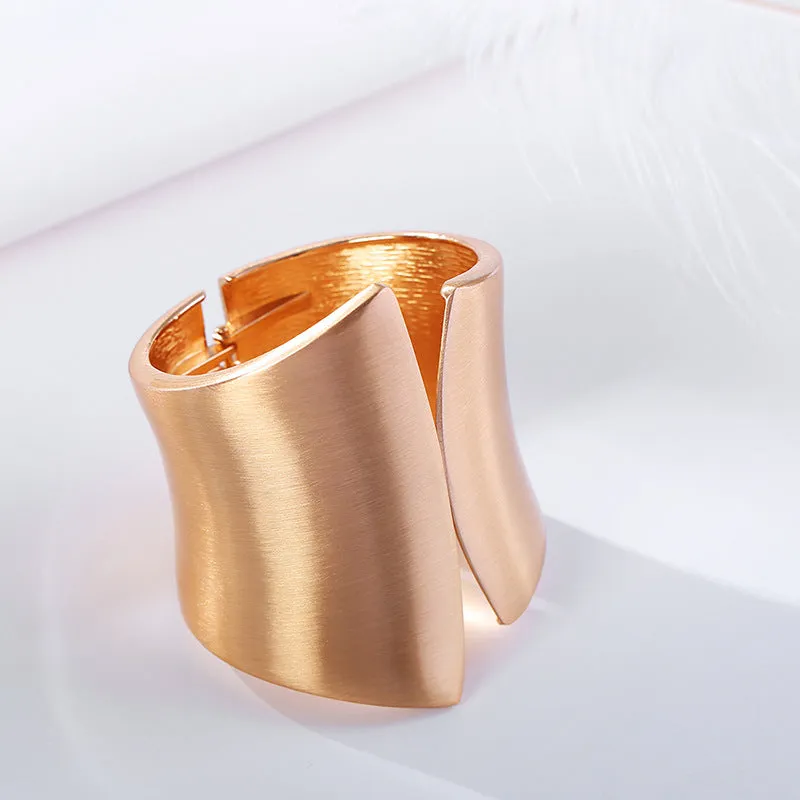 Gold Hiphop Wide Opening Asymmetric Bangle