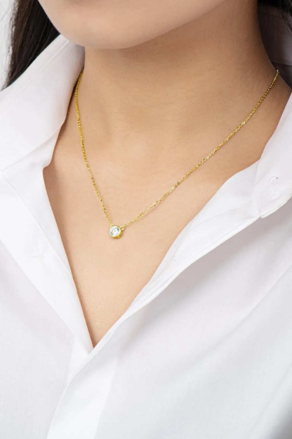 Inlaid 1 Carat Moissanite Gold / Platinum-Plated Necklace
