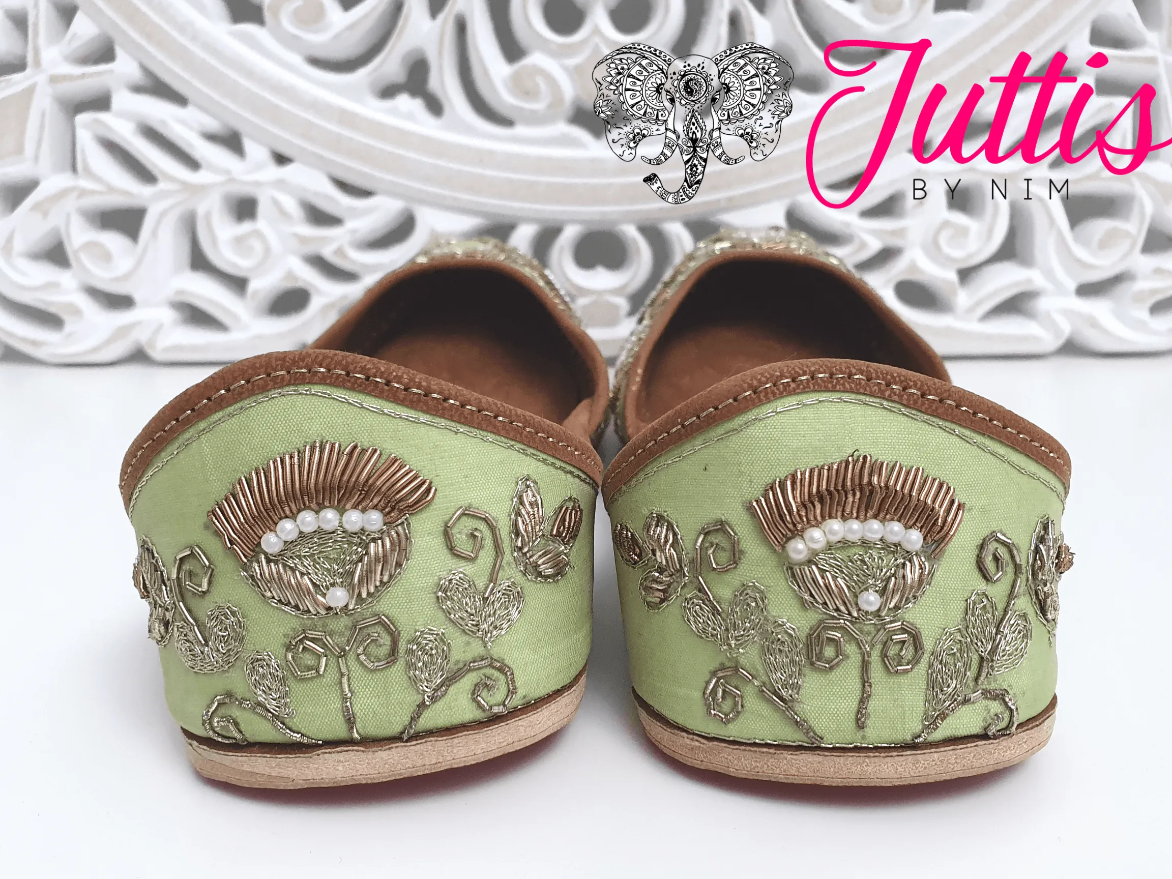Luxury Mint Embellished Leather Punjabi Juttis