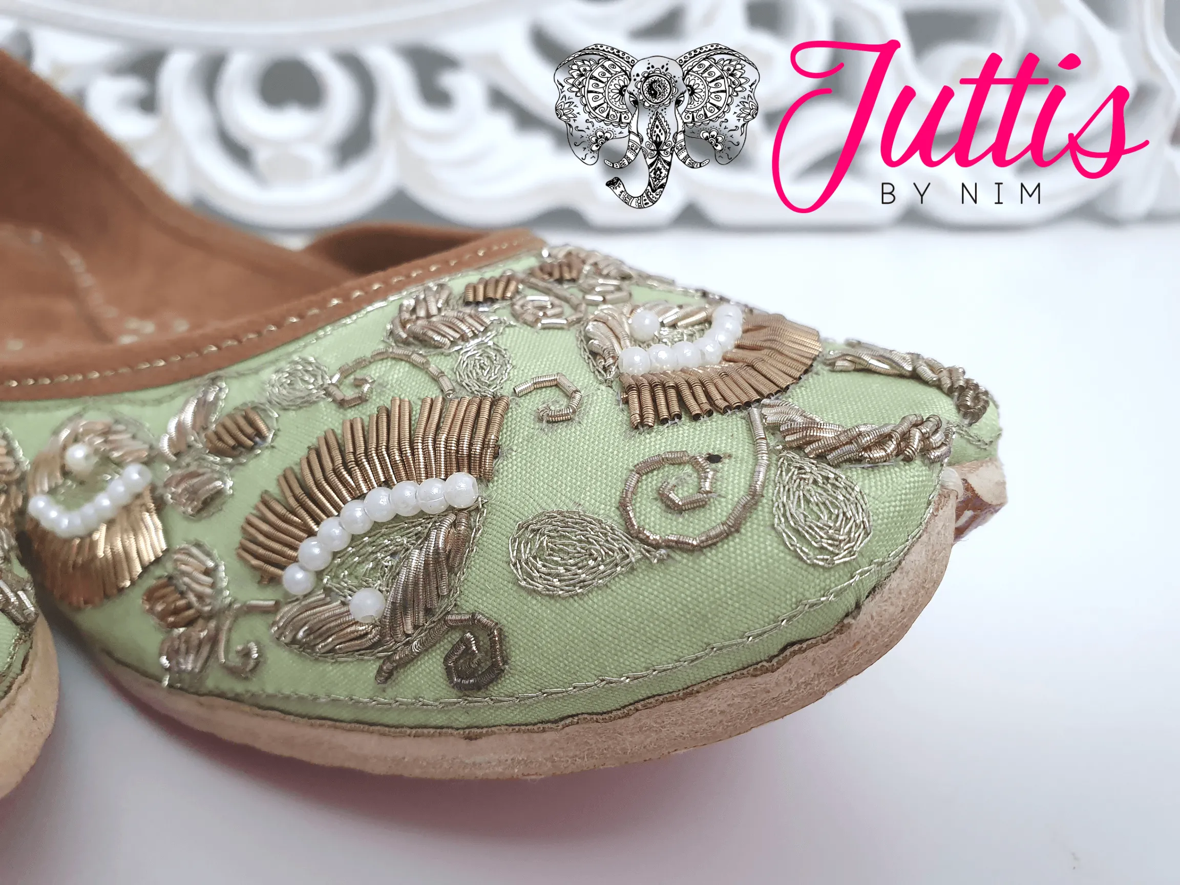 Luxury Mint Embellished Leather Punjabi Juttis