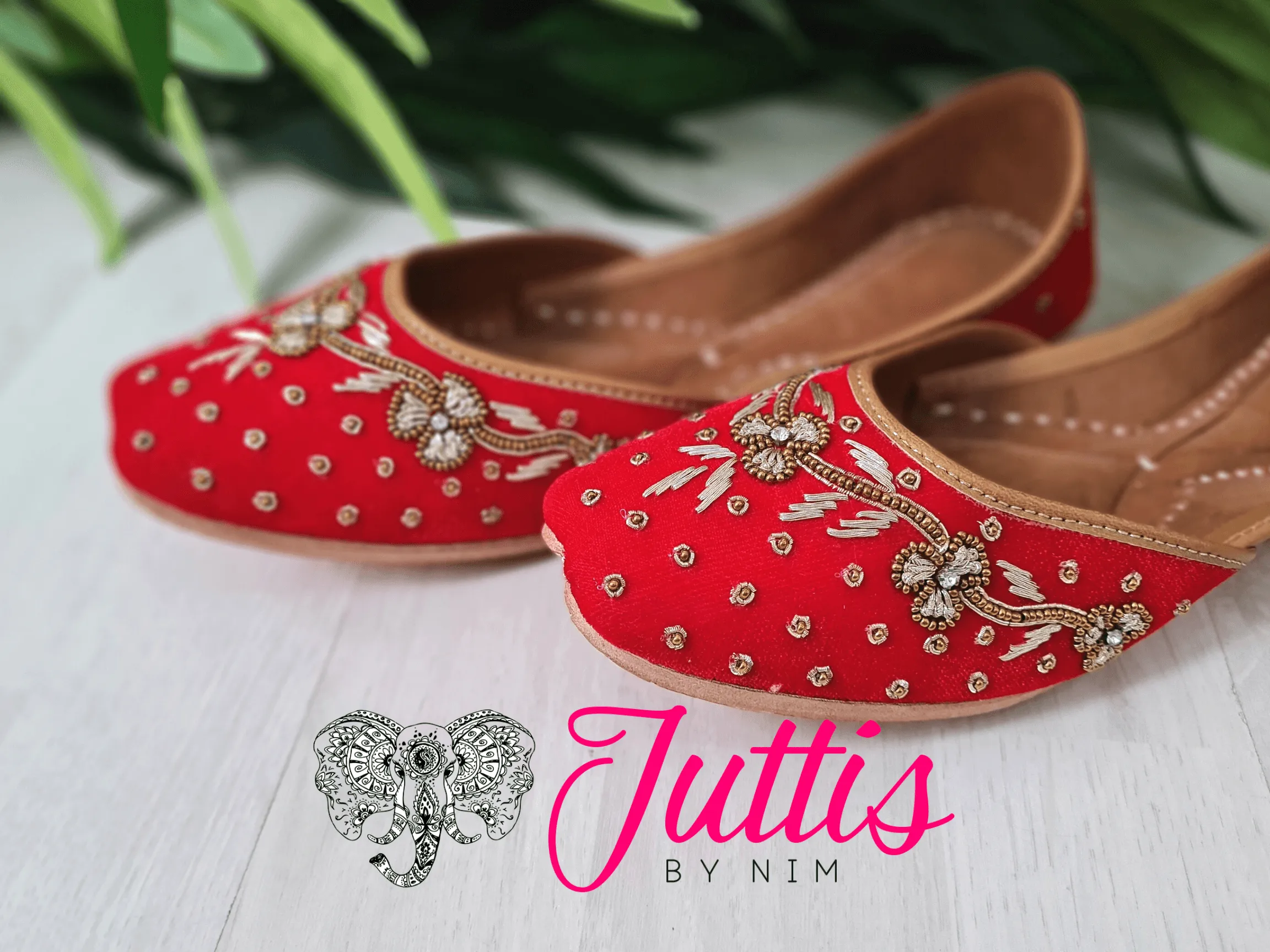 Luxury Red Velvet Embroidered Leather Punjabi Juttis