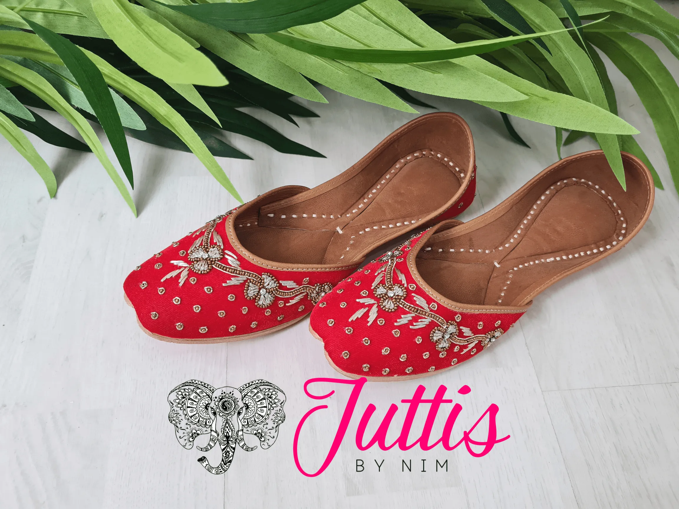 Luxury Red Velvet Embroidered Leather Punjabi Juttis