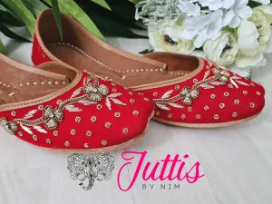 Luxury Red Velvet Embroidered Leather Punjabi Juttis