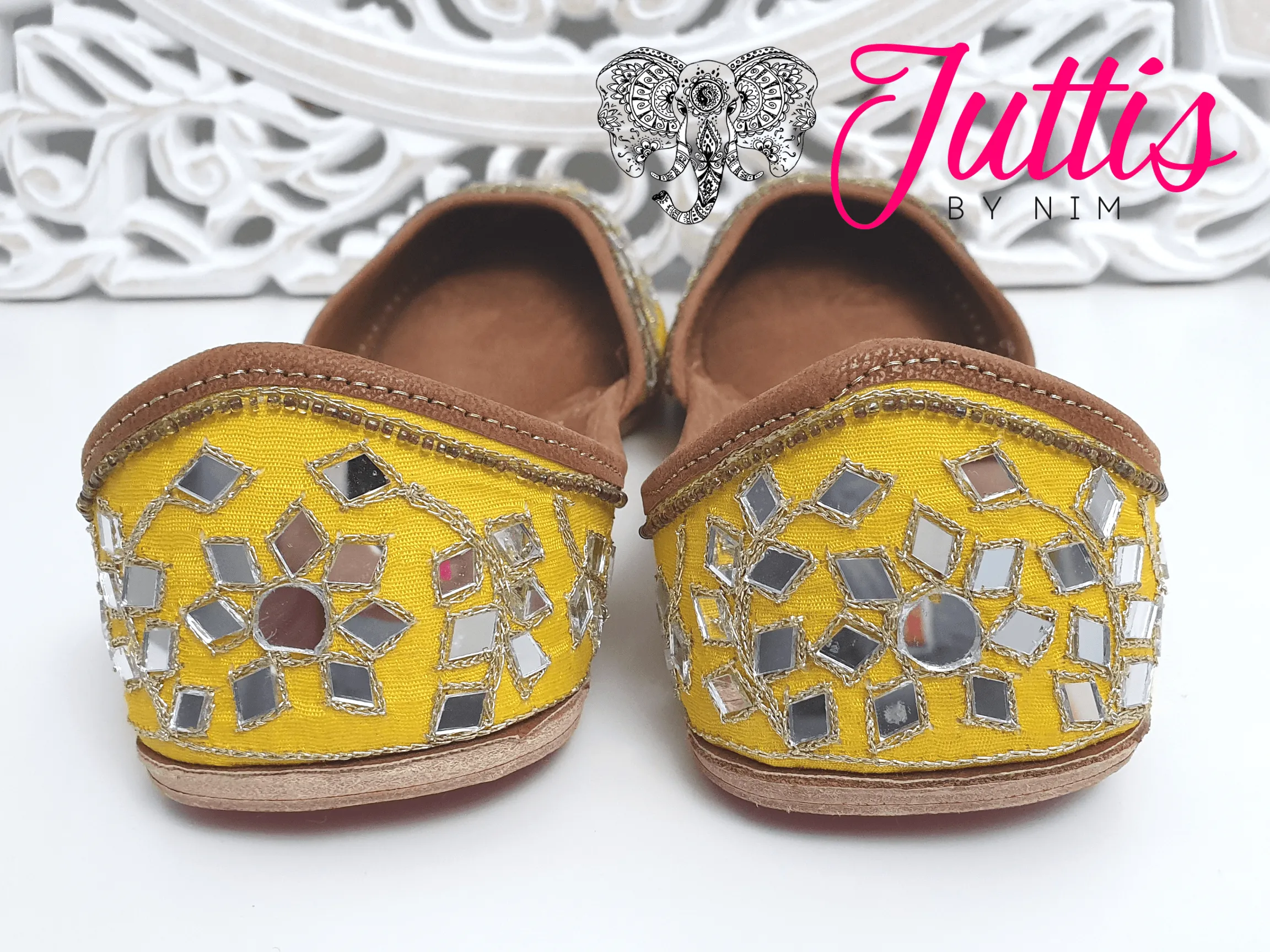 Luxury Yellow Mirror Leather Punjabi Juttis