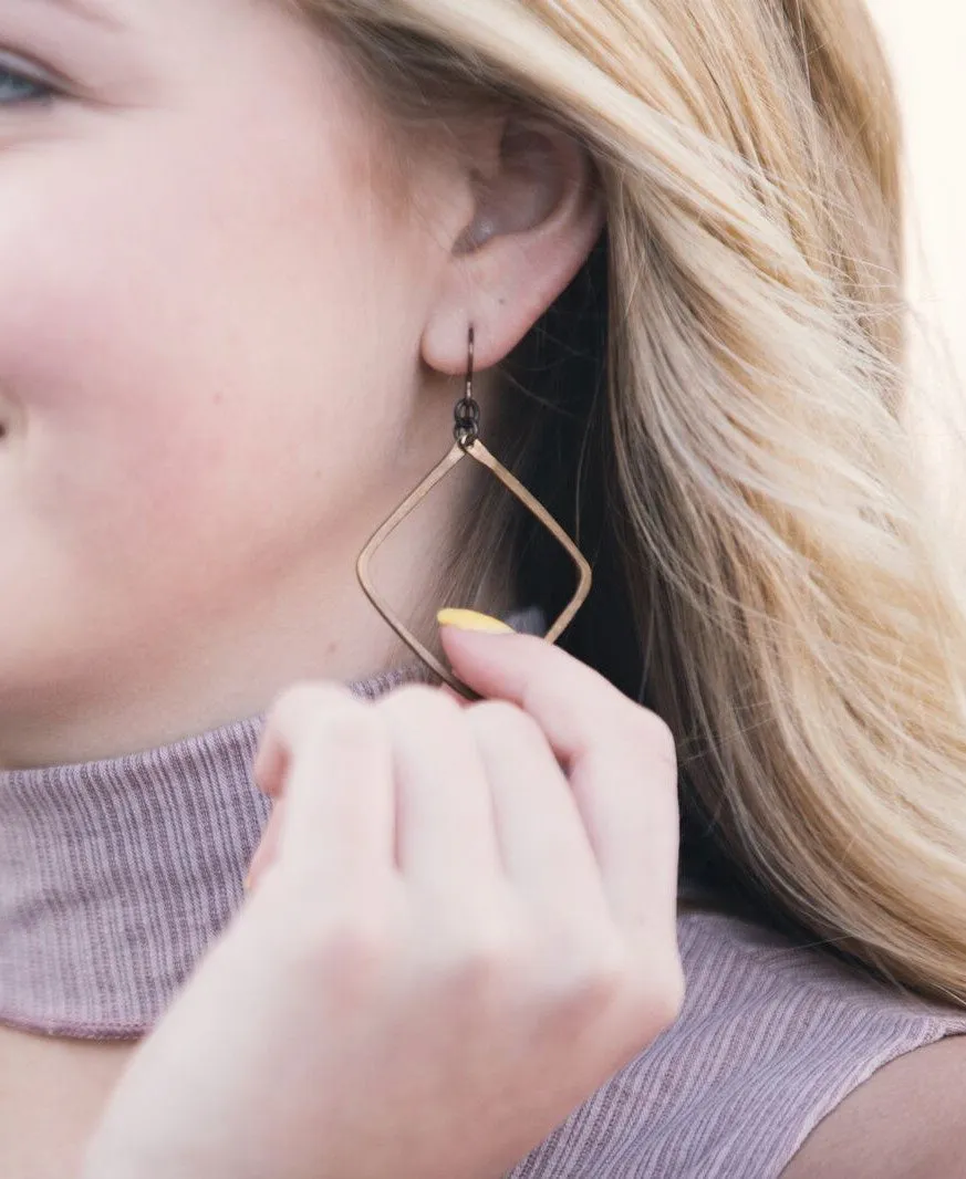 Medium Diamond Earring Brass