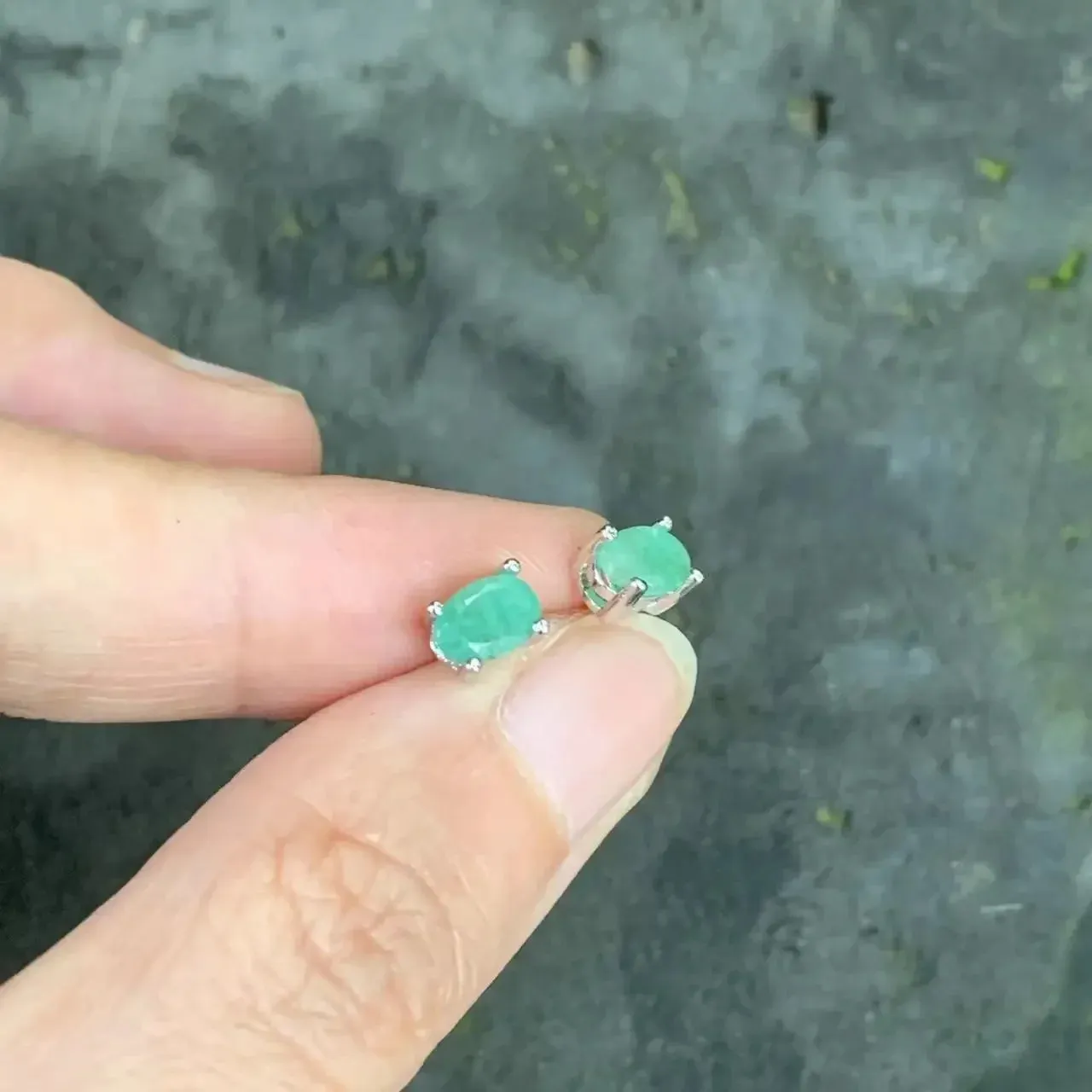 Natural Emerald Earrings 925 Silver Studs
