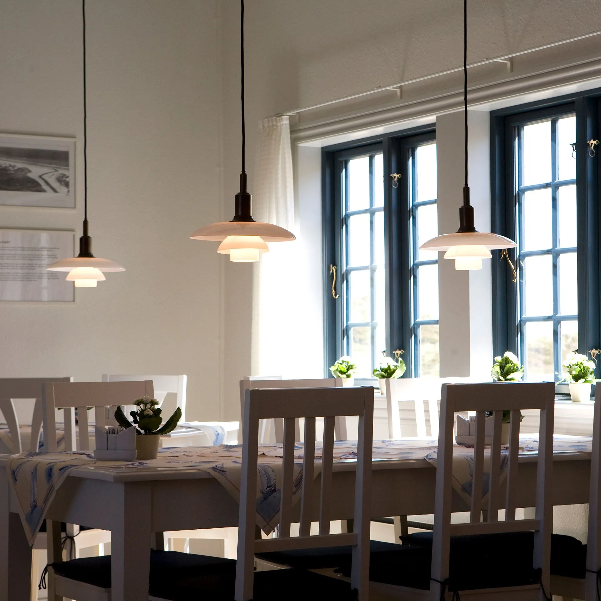 PH 3/2 Pendant by Louis Poulsen