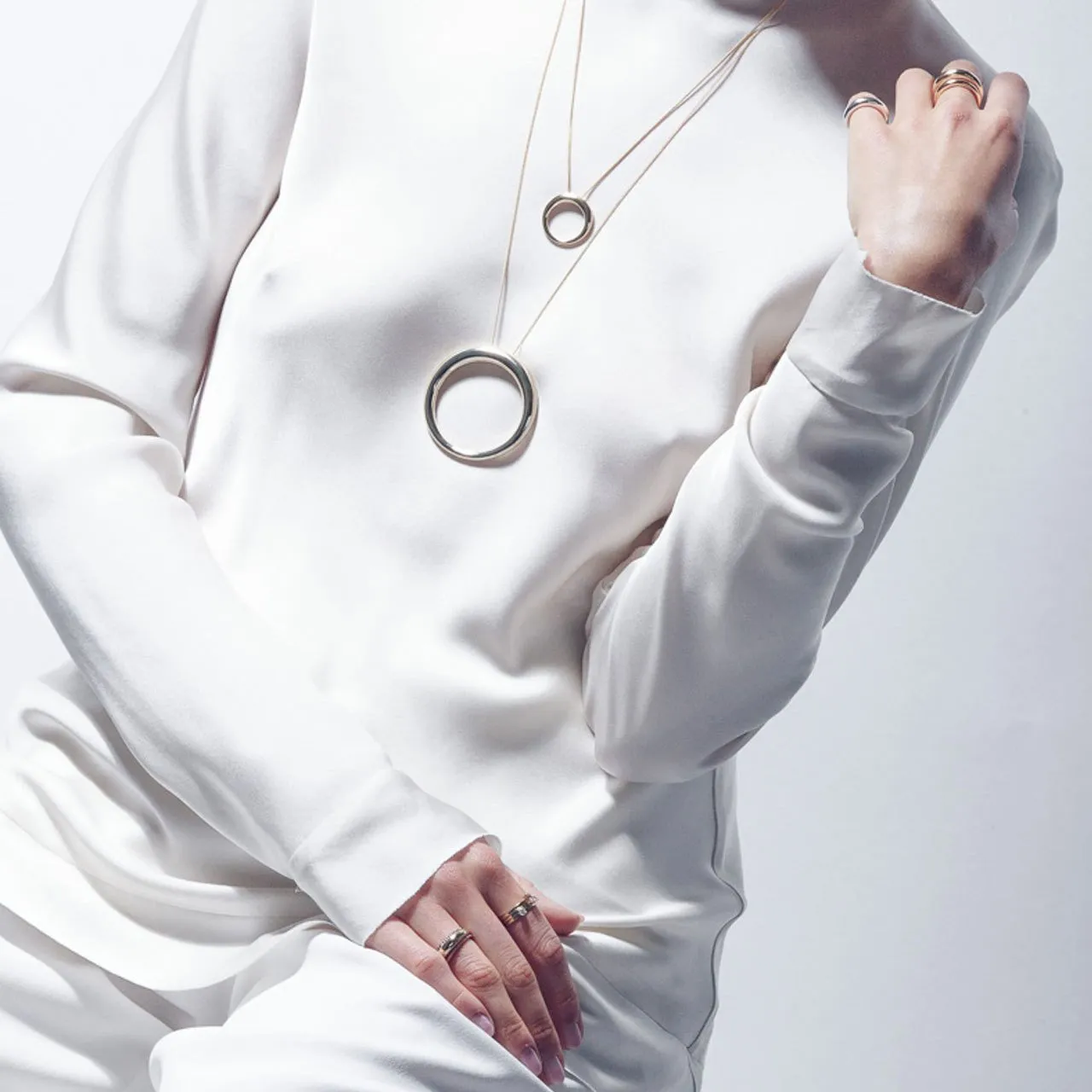 Rising Tusk Necklace