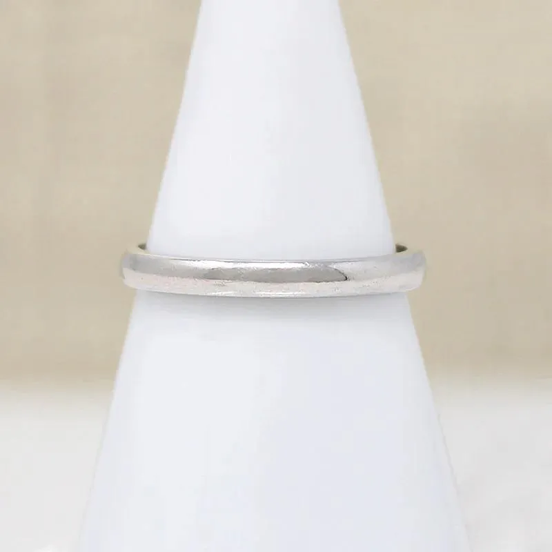 Simple & Slim Half Round Vintage Platinum Band