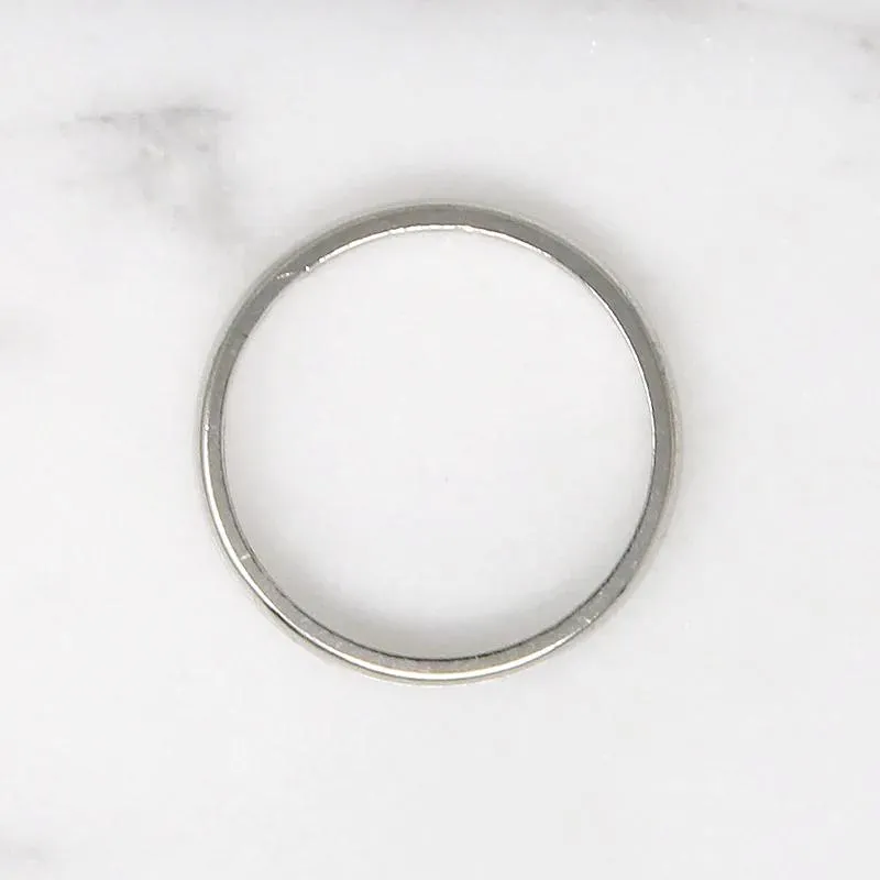 Simple & Slim Half Round Vintage Platinum Band