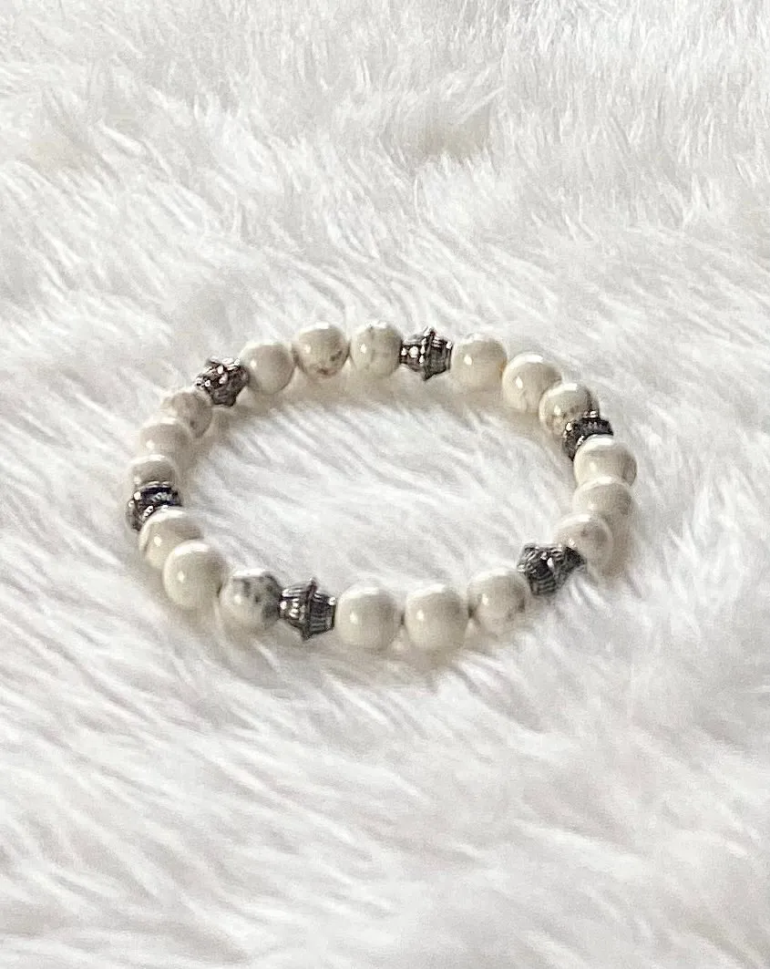 Simply Pure White Magnesite Bracelet