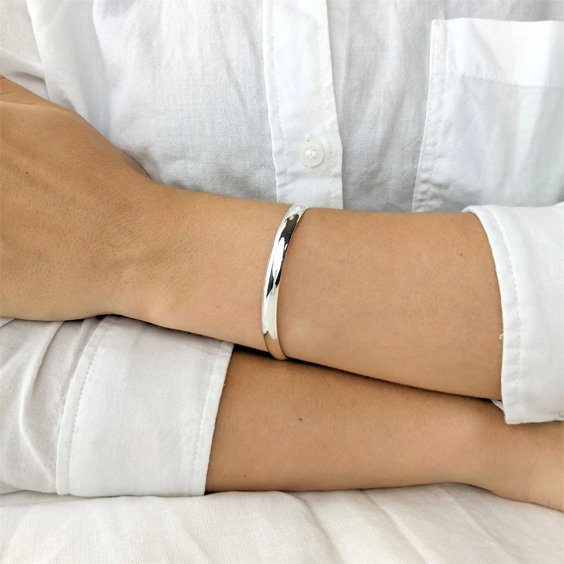 Sterling Silver Classic Flat Curved Edge Adjustable Torque Bangle