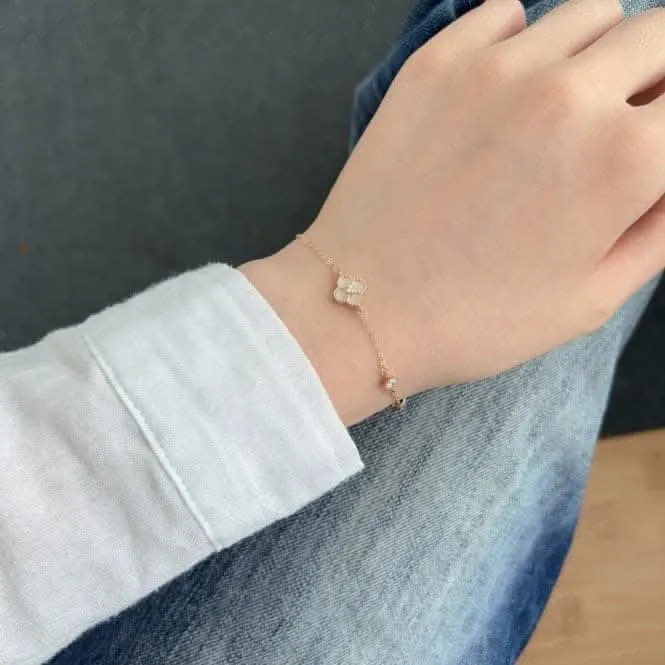 Sterling Silver Rose Gold Plated White Lucky 4 Leaf Bracelet ERLB043