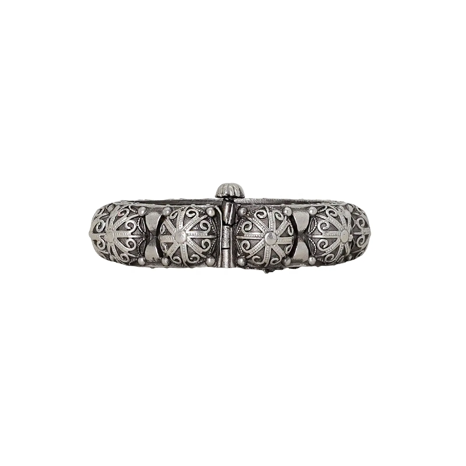 Teejh Avika Silver Oxidised Bangle