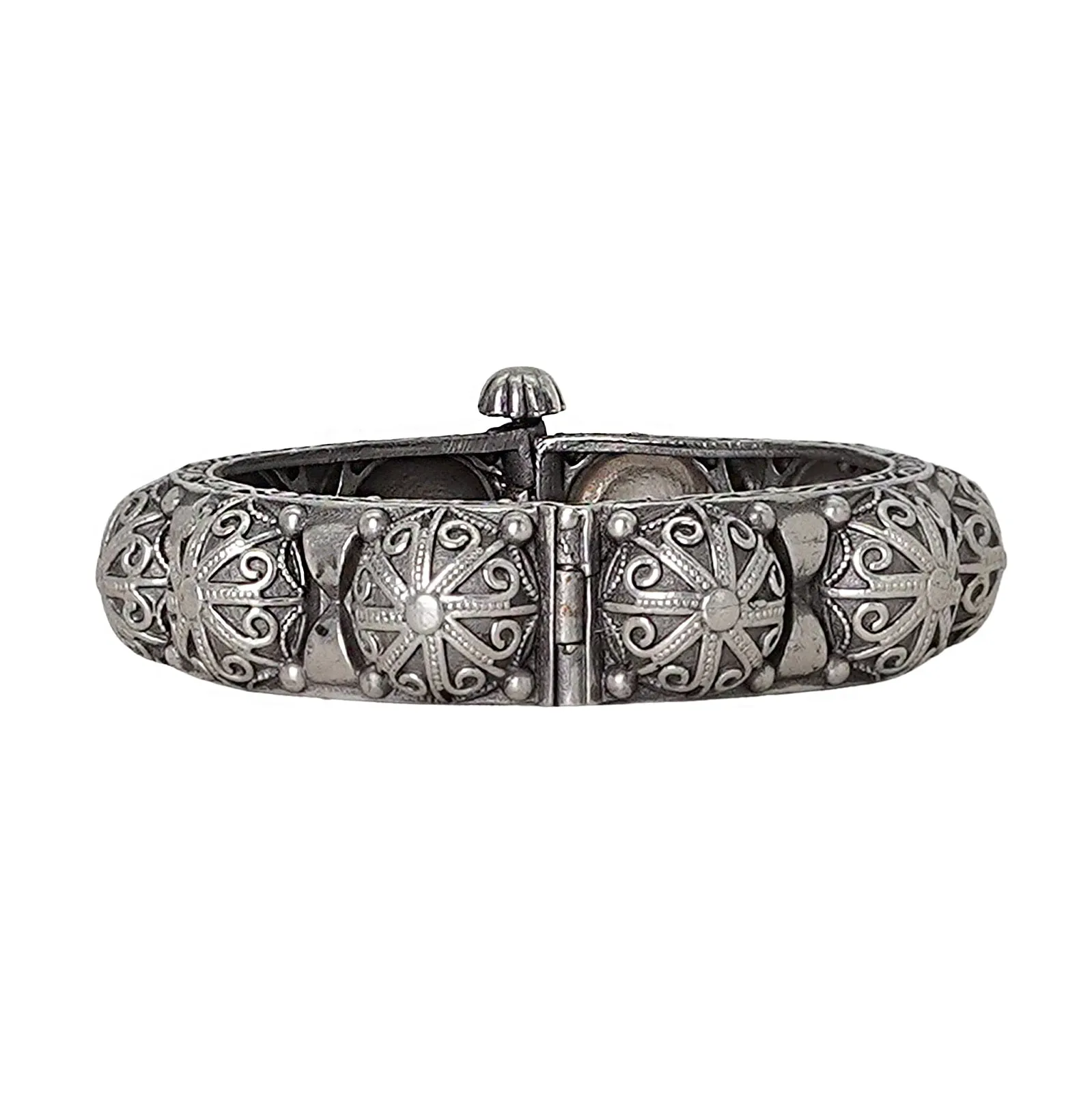 Teejh Avika Silver Oxidised Bangle