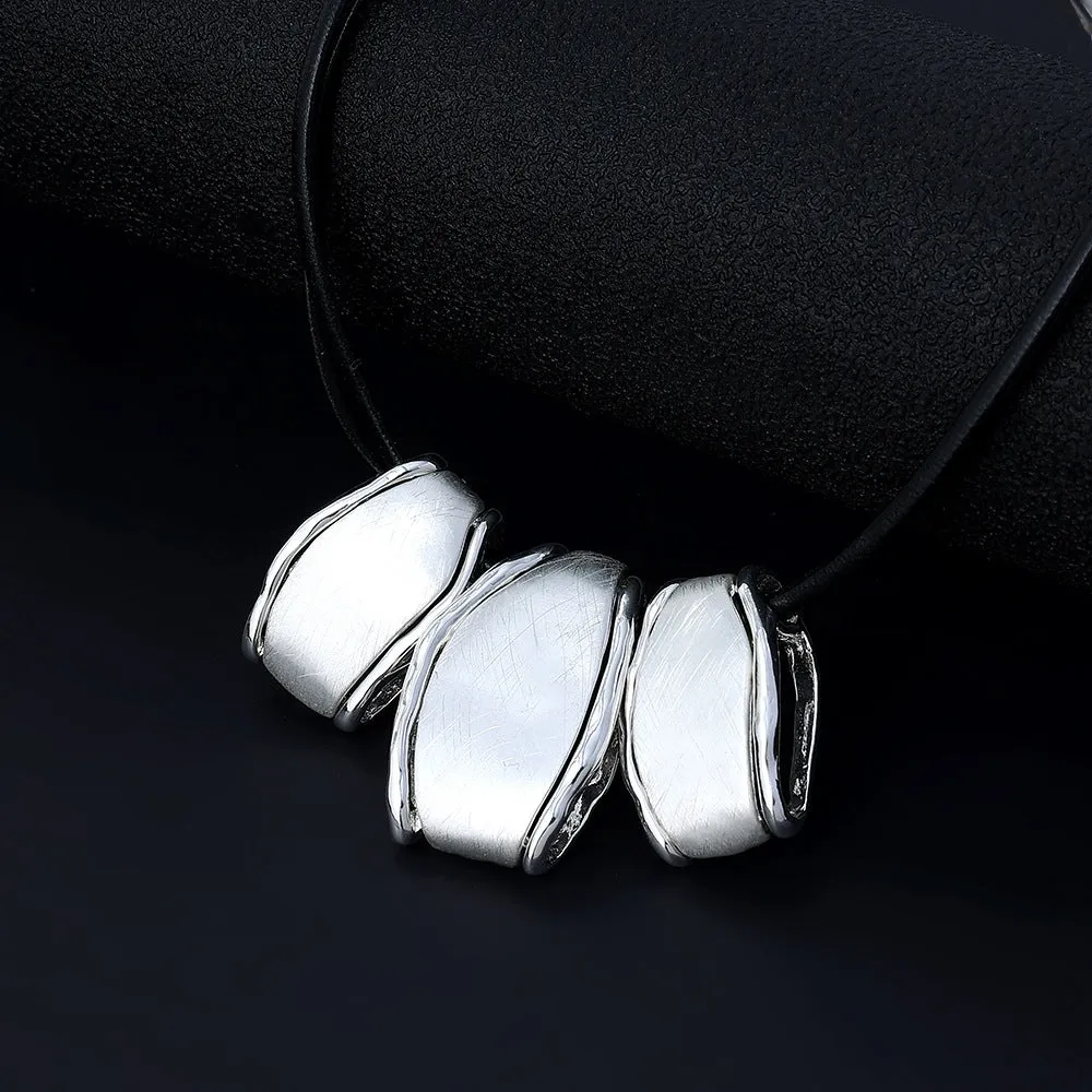 Trend Geometric Necklace Irregular Metal Pendants Necklace for Women