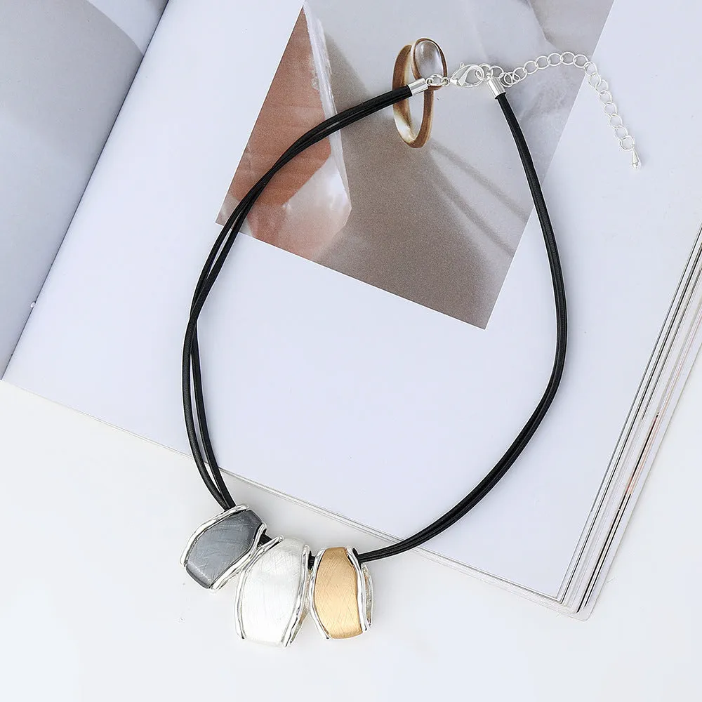 Trend Geometric Necklace Irregular Metal Pendants Necklace for Women
