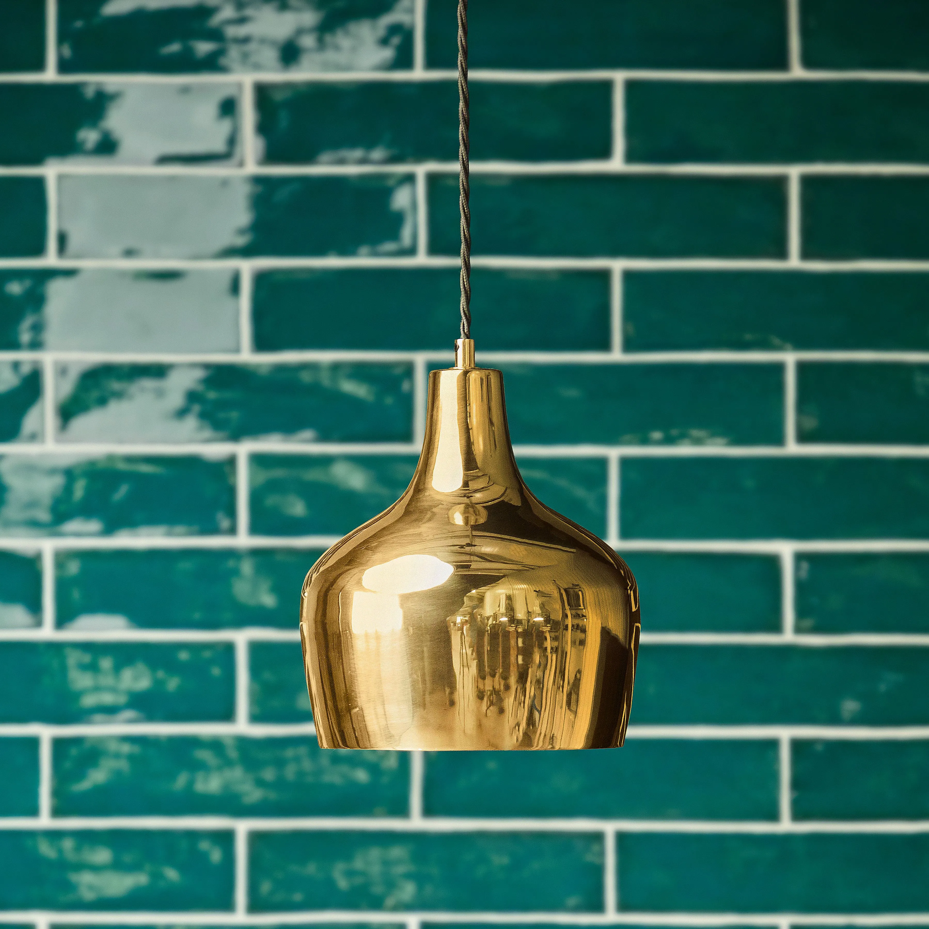 Turpin pendant in brass with copper interior