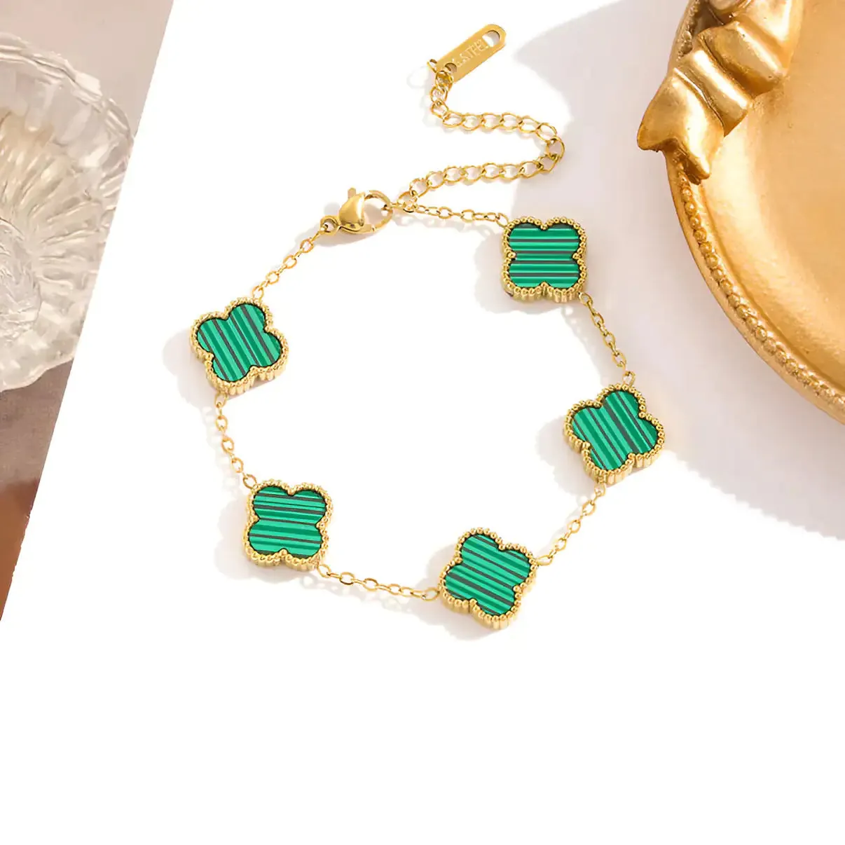Versatile Clover Bracelet