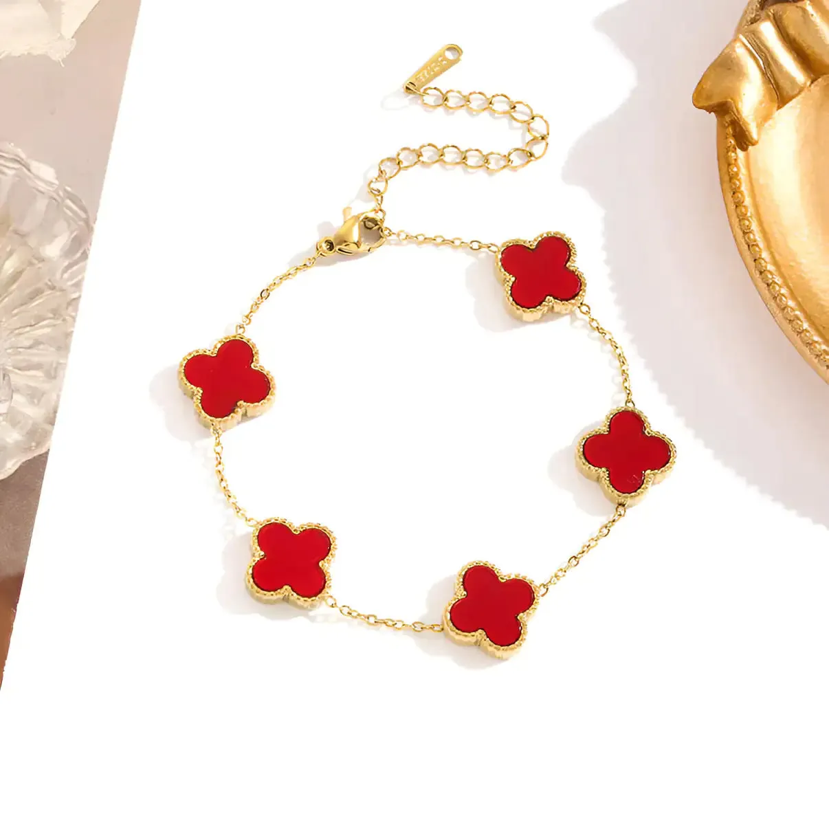 Versatile Clover Bracelet